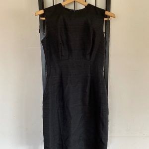Womans Black Slim Sleeveless Linen Zipper Dress